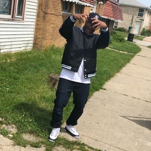 Meet your Posher, Samuel